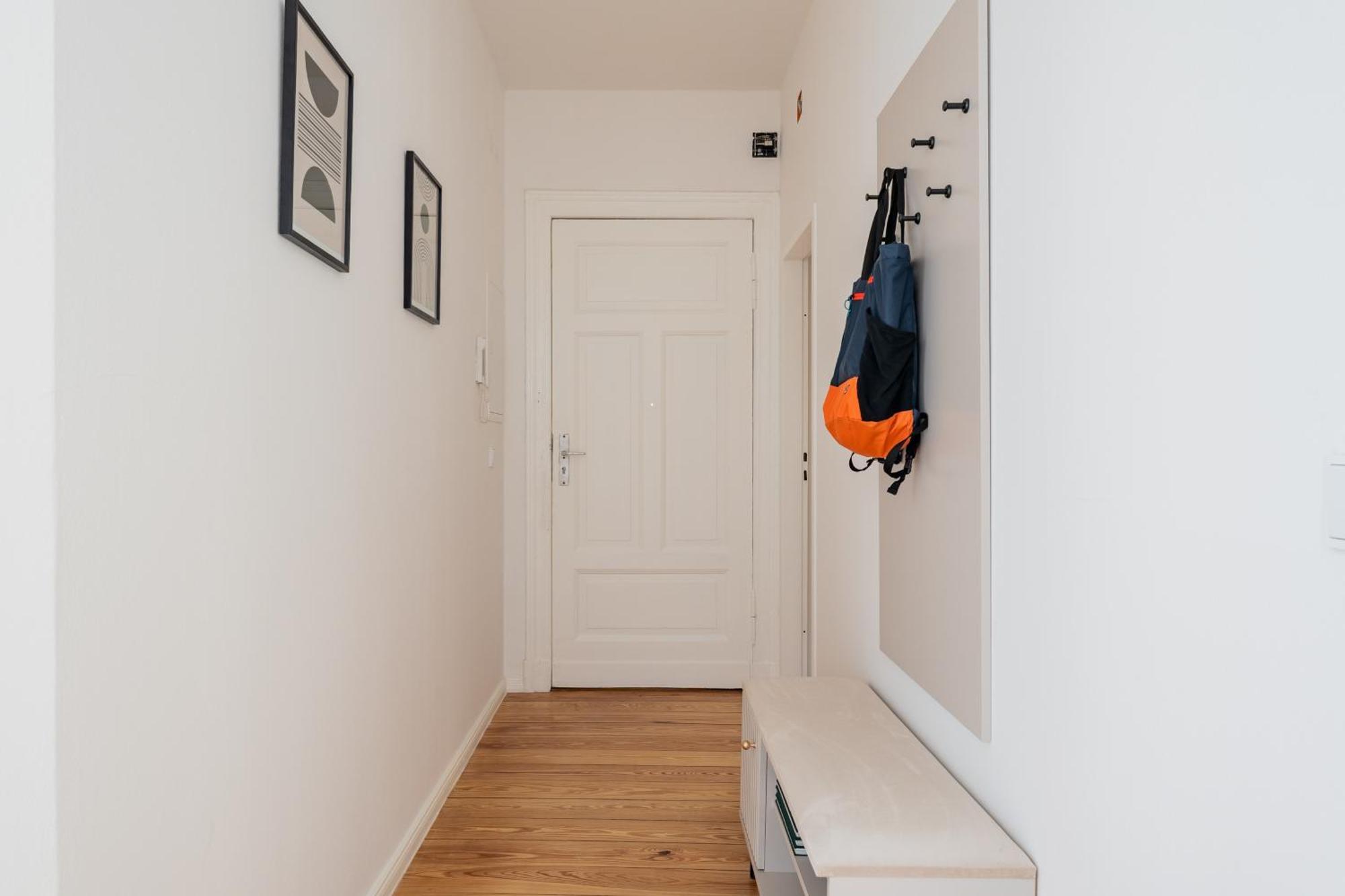 Renovated 2-bedroom - Family & Work Ready! Apartment *